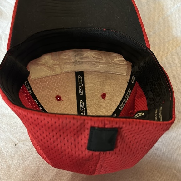 Alpinestars Red W/White Embroidered Logo Flex Back Baseball Hat/Cap  Sm-Med - Picture 3 of 4